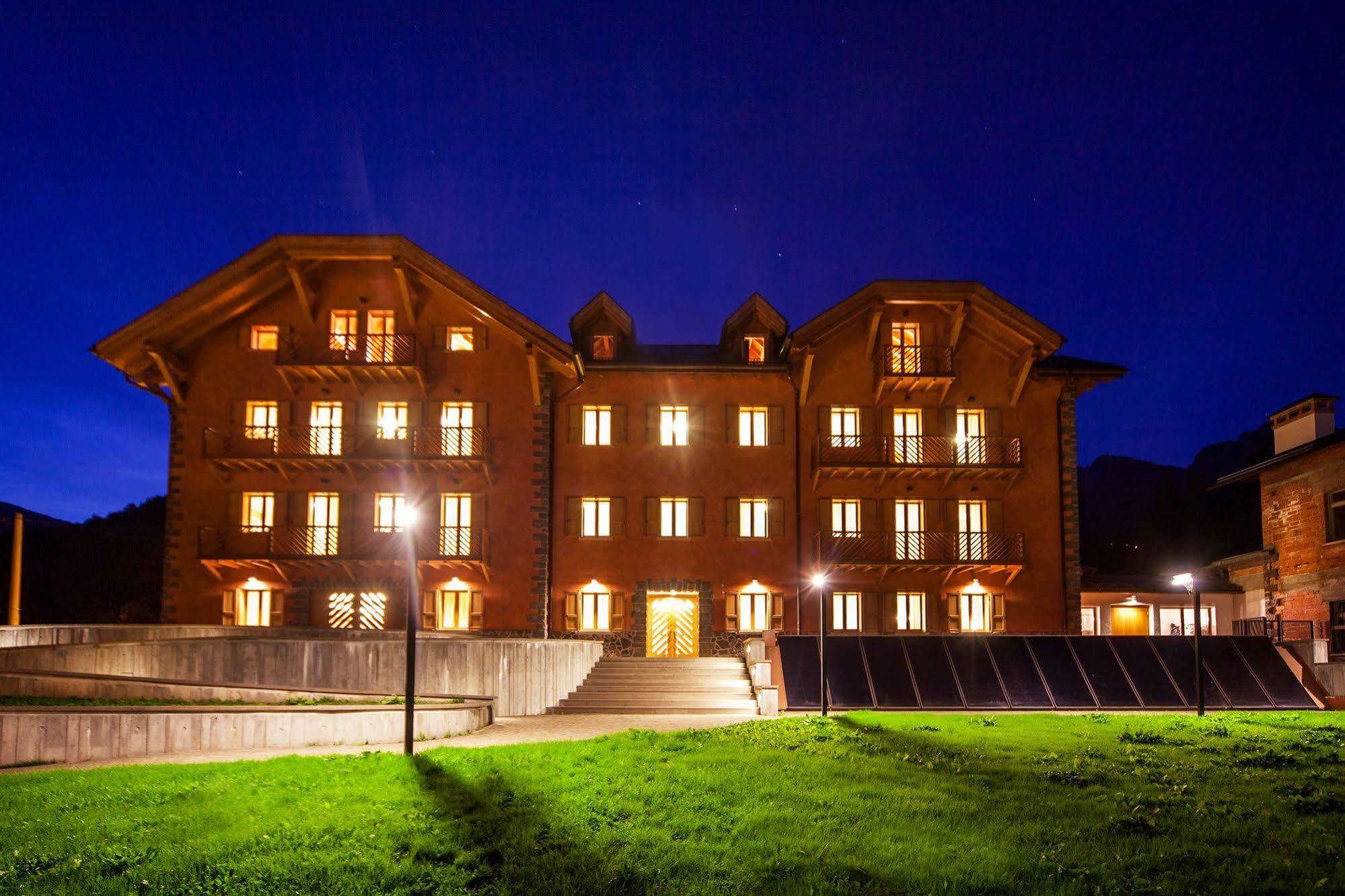 Lumen Hotel Фалкаде Екстериор снимка